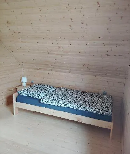 Pod Klekotkiem Semesterbostad Smoldzinski Las